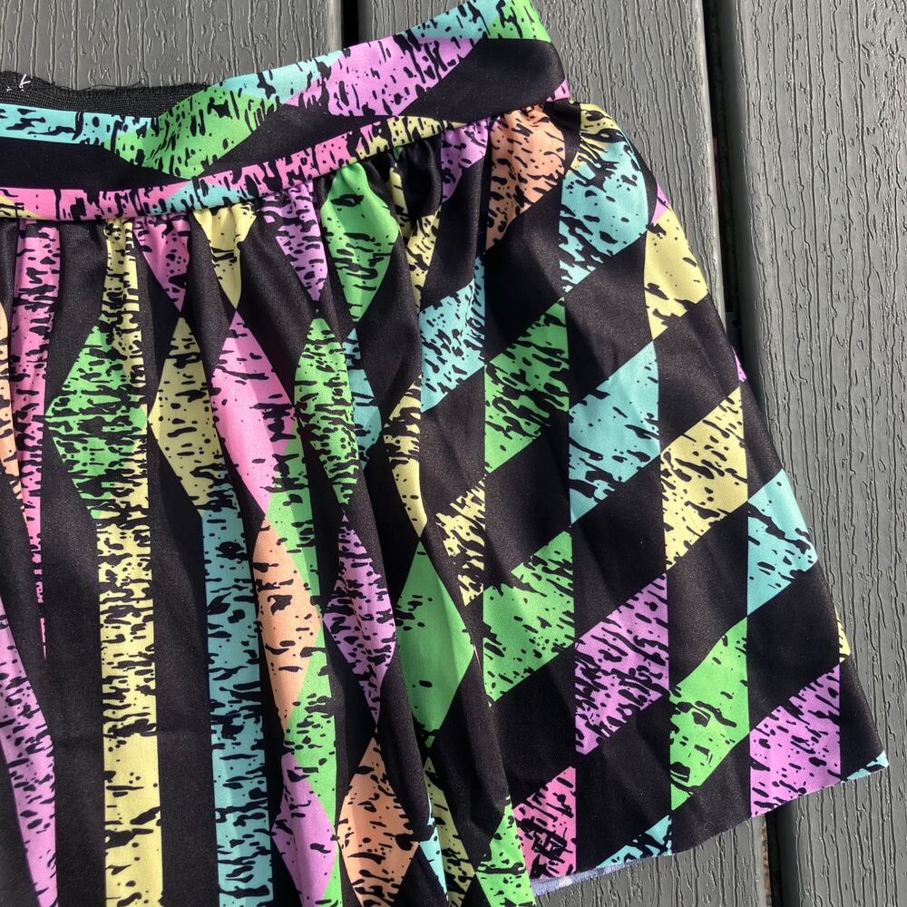 Colorful micro mini skirt, ravewear festival EDM hippie diamond stripes - Picture 3 of 5